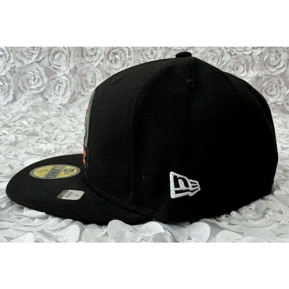 New Era 59Fifty Denver Broncos Salute To Service Black Fitted Sz 7 3/8 Hat Cap - Picture 2 of 8